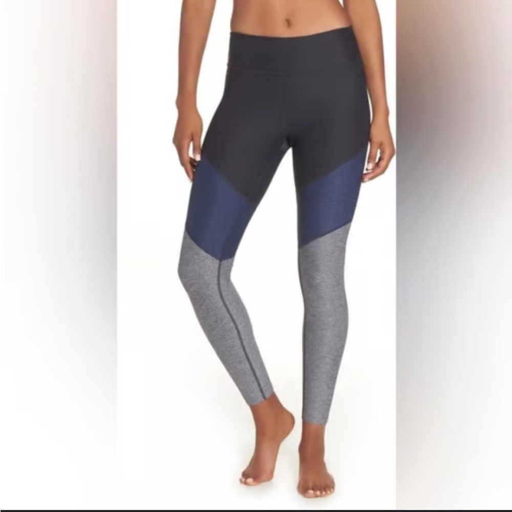Outdoor Voices Springs 7/8 Colorblock Leggings in Black/Blue/Gray - Size M